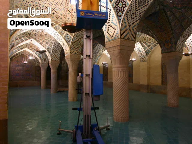 Man-lift for Rent and Sell إيجار مصاعد و رافعات و معلقة منصة مرحلة مع وقف التنفيذ - منصة معلقة