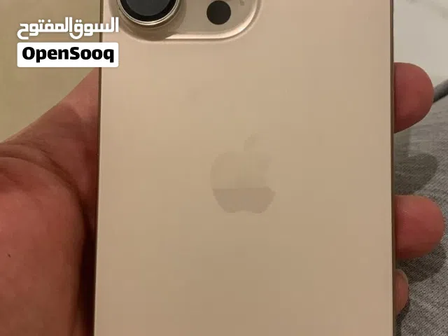 16 pro max Iphone
