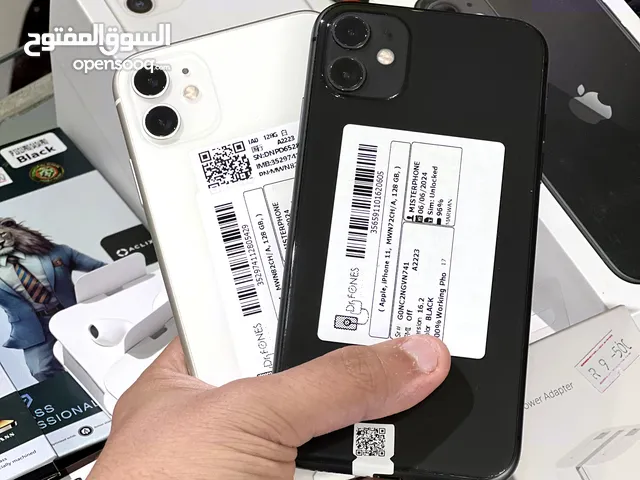 Apple iPhone 11 128 GB in Muscat