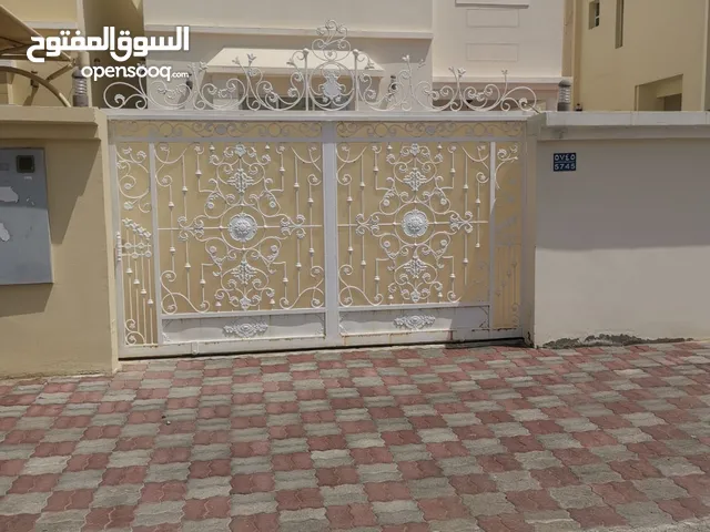 367m2 More than 6 bedrooms Villa for Sale in Muscat Al Khoud