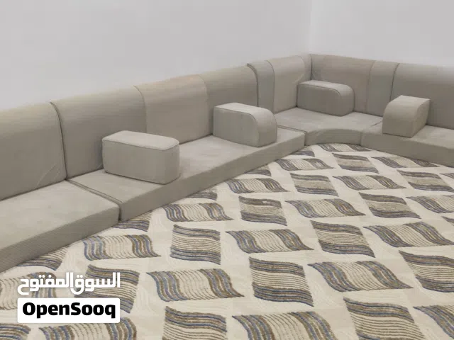 كنب شبه جديد للبيع