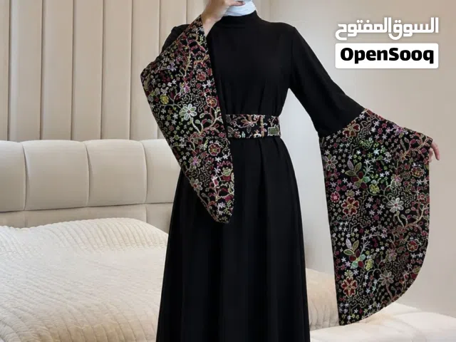 فستان مطرز هندي بلبس ل وزن 80  السعر 25شامل أجور التوصيل