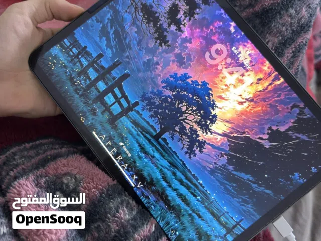 ايباد 11 برو للبيع نضيف iPad 11 pro
