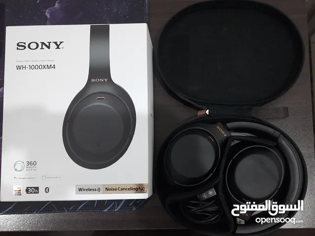 Sony WH-1000XM4 headphones سماعة