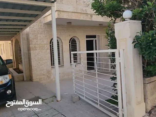 500 m2 4 Bedrooms Apartments for Sale in Amman Al Rabiah