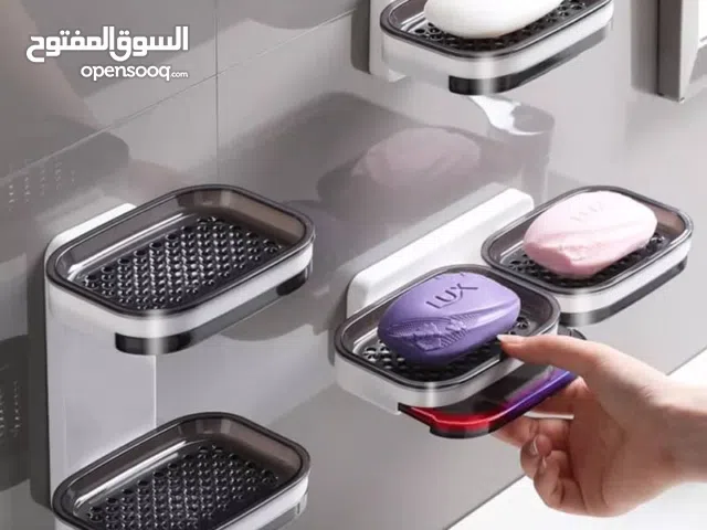 حامل صابون لصق على شكل جديد ومميز  لمسة  للحامل تتماهى مع حمامك لتعطيه تصميماً فريداً ولمسه جمال