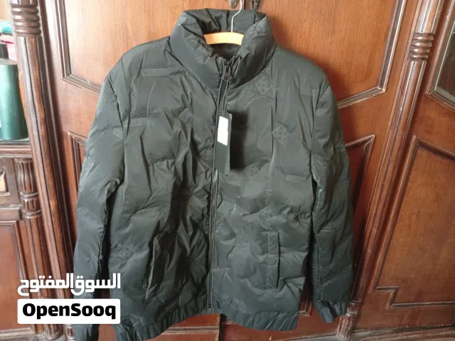 جاكيت اسود نفخ وسط مبطن اجنبي موديل حديث