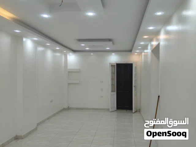 130 m2 3 Bedrooms Apartments for Rent in Cairo Gesr Al Suez