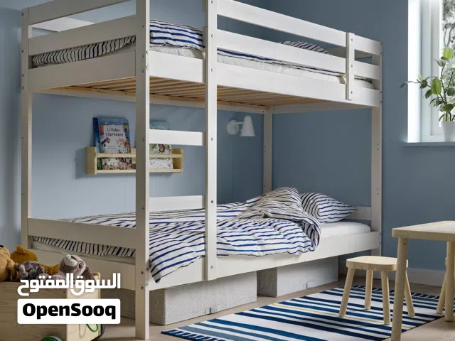 سرير طابقين خشبي لون أبيض من إيكيا (IKEA) بحالة ممتازة مستعمل مفرد لكل طابق
