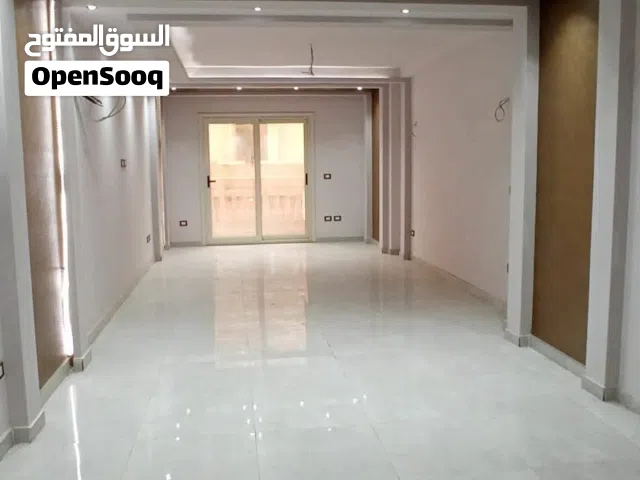 فرصة العمر لم ولن تتكرر شقة 166م للبيع لعشاق ميامى خطوات من البحر و45 الرئيسى لعشاق الاستثمار والرقى