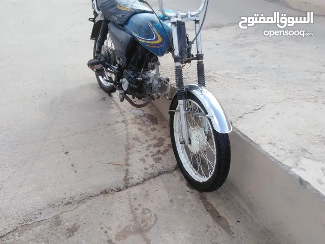 Honda CRF125F 2014 in Al Dakhiliya