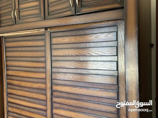 غرفة نوم شبابيه ، وقابله للتفاوض