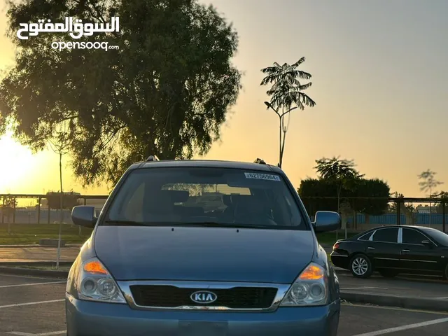 Used Kia Sedona in Tripoli