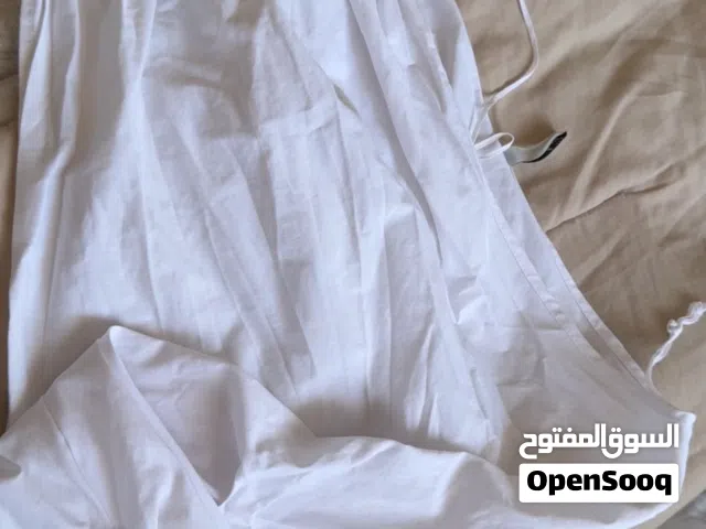 ملابس نسائية متنوعه للبيع