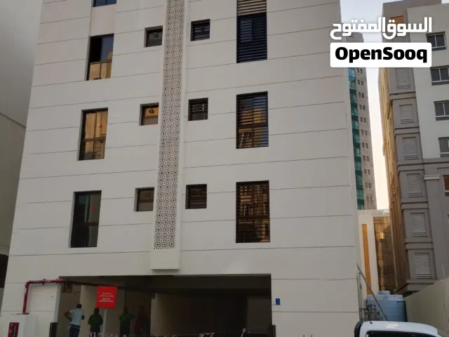 200 m2 3 Bedrooms Apartments for Rent in Doha Other