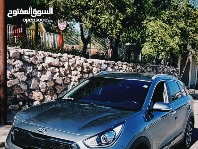 كيا نيرو هايبرد