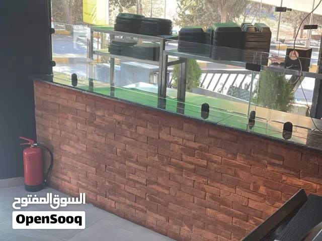 فرصة استثمارية جاهزة  مطعم شاورما للبيع او الضمان او شراكة