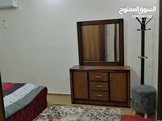115 m2 4 Bedrooms Apartments for Rent in Irbid Irbid Mall