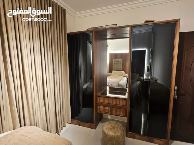 130 m2 1 Bedroom Apartments for Rent in Al Riyadh Al Aqiq