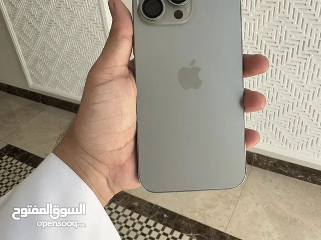 Urgent Sale: iPhone 16 Pro Max – Natural Titanium 256 GB under warranty October 2025