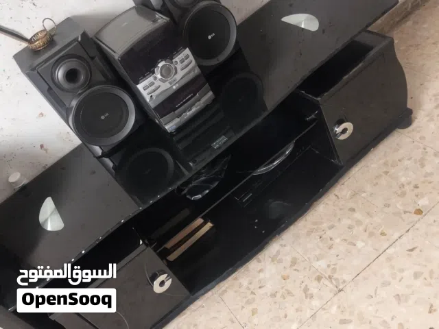 طاولة شاشة للبيع لون أسود
