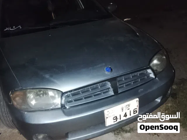 2000 كيا سبيكترا