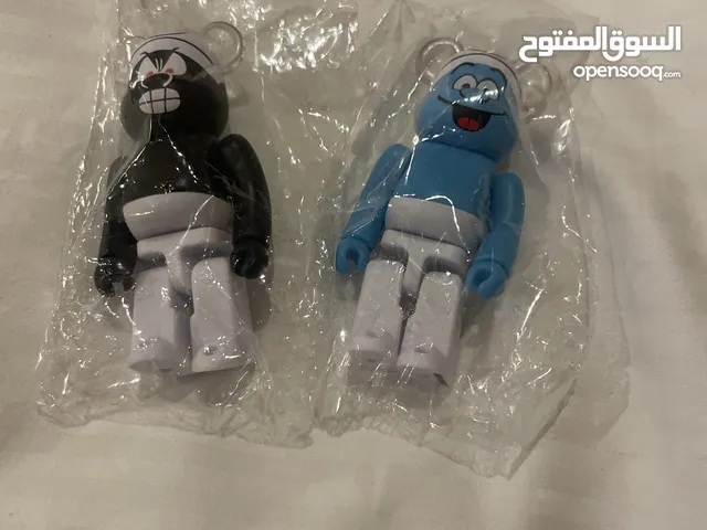 Smurf twins left limited edition black secret Smurf also comes with cards
