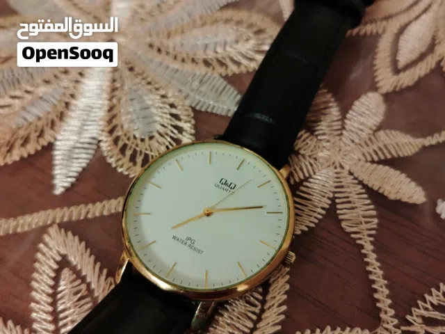 ساعه يد رجالي فاخره للبيع بسعر مغري نوع كيو اند كيو