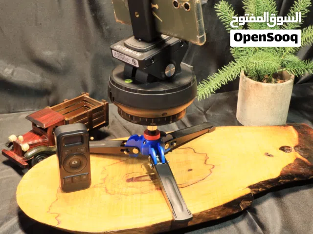 لبيع جهاز سينمائي