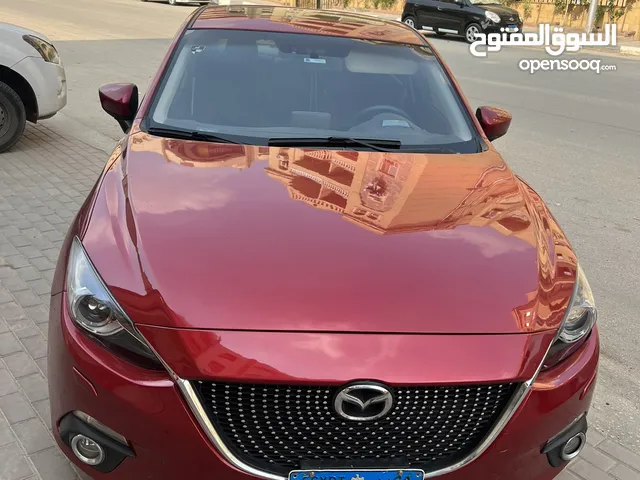 Mazda 3 Red 2015 فابريكه نادره تكيف تاتش