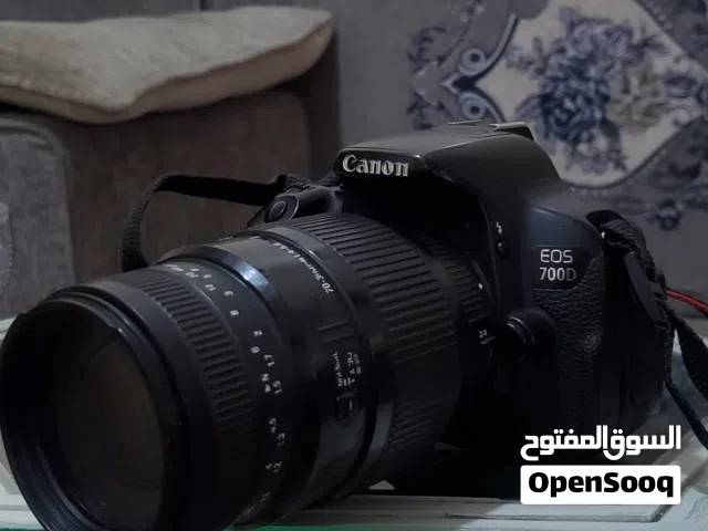 كاميرا كانون 700D