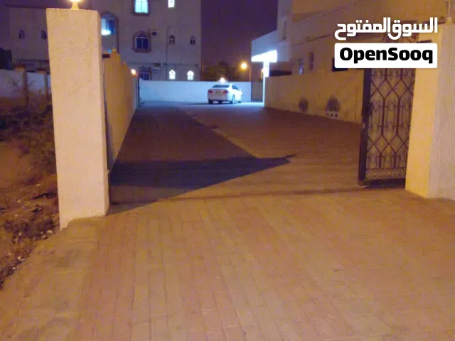 1 m2 4 Bedrooms Apartments for Rent in Dhofar Salala