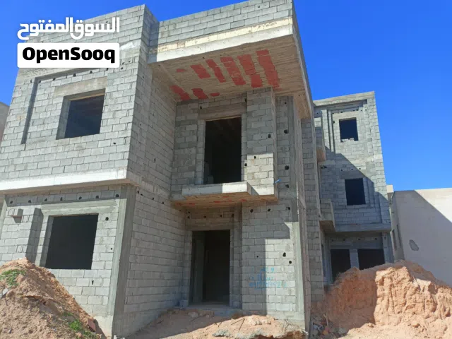 فيلا للبيع نص تشطيب في السراج