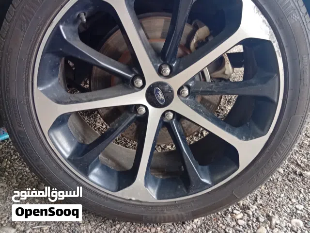 رنجات فورد توريس العدد4مقاس 20 مع الاطارات موديلهن2025ا