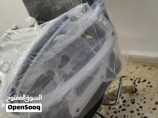 كرسي صالون حلاقة جديد للبيع