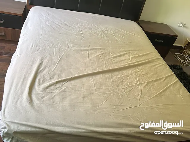 غرفة نوم للبيع