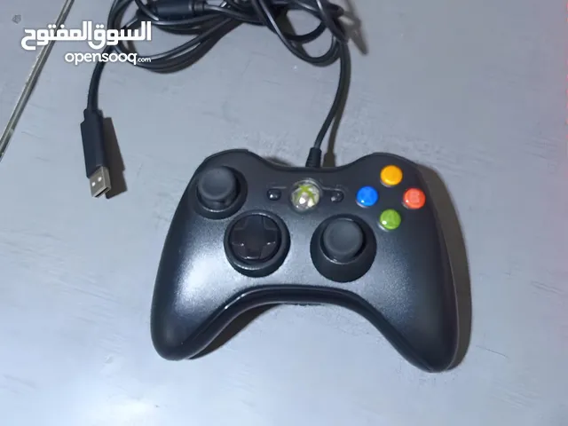جهاز تحكم Xbox استعمال قليل جدا نظيفة بدون stick drift