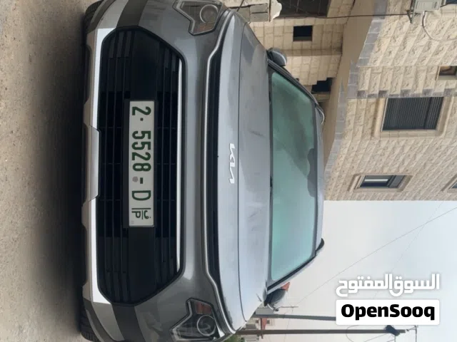 2022 كيا نيرو EX