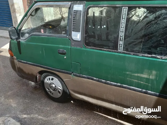 Used Hyundai H 100 in Zarqa