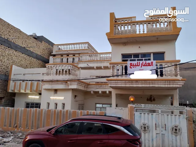 320 m2 More than 6 bedrooms Villa for Sale in Qadisiyah Al-Diwaniyah