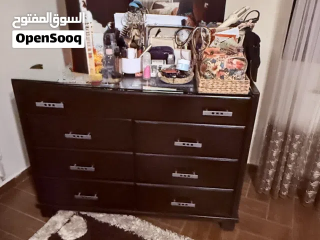 غرفه نوم كامله بدون الفرشه قبل جسر زي خلف مسجد المناصير