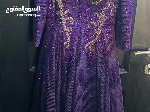 فستان بجنن ملبوس لبسة واحده اشتريتو 1200