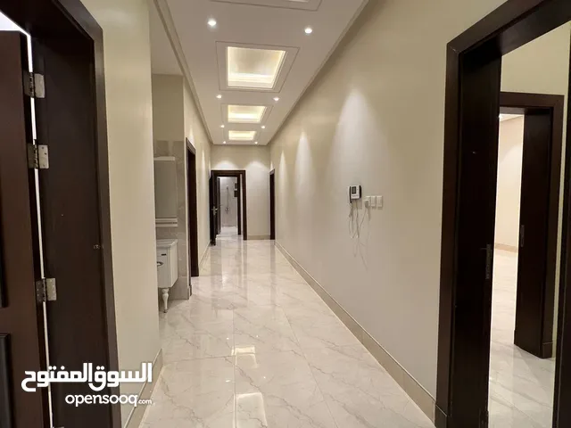 110 m2 3 Bedrooms Apartments for Rent in Jeddah Marwah