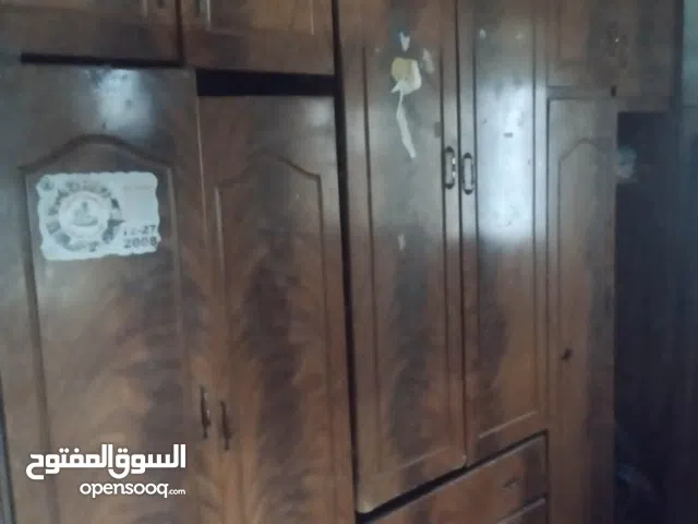 للمعنين متوفر خزانة طاولة سفرة الطعام. كنب امريكي 9مقاعد. كنب كورنر زان