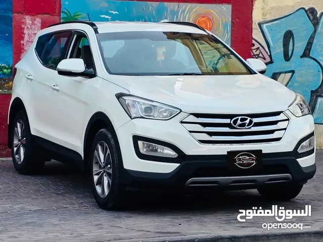 Hyundai Santafe - 2016 - 7 Seater - Well Maintained