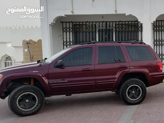Used Jeep Grand Cherokee in Al Sharqiya