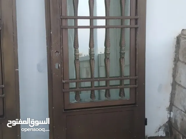 باب حديدرئيسي