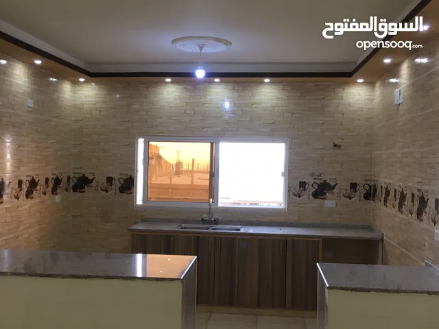 90 ft 2 Bedrooms Apartments for Rent in Irbid Al Barha