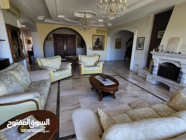 1000 m2 5 Bedrooms Villa for Sale in Amman Abdoun