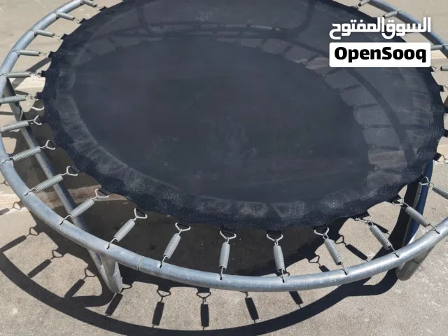 ترامبولين حجم كبير بحاله ممتازه للبيع